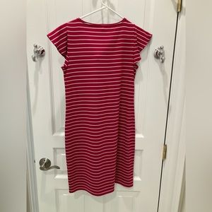 Summer dress that can also be pared with a sweater or jacket!